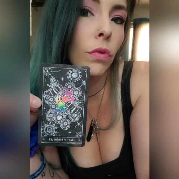 Meet your Posher, Sam - Picture 3 of 8